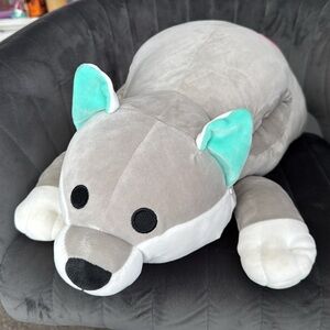 Wolf squishmellow